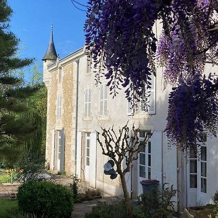 Mazette! Le Chateau นีออร์ ภายนอก รูปภาพ